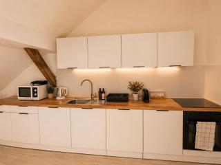 Grand Maisonette 120m Castle View - 8