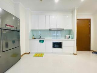 Premium Landmark Living - 7