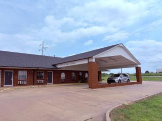 Stay Inn Checotah near Eufaula Lake - 7
