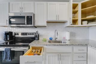 Sailfish Suites 1 - Waterfront & pet friendly - 1
