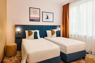 D8 Hotel - 7