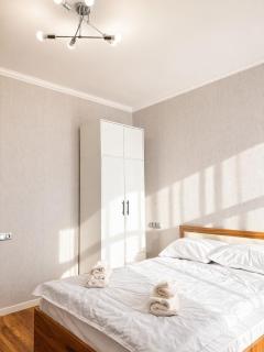Stylish 2BR Apt in Saburtalo Bright and Cozy - 9