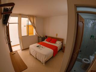 Hotel Los Leones Torre 1 - 3