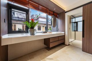 Apollo Courtyard Hotel - 4