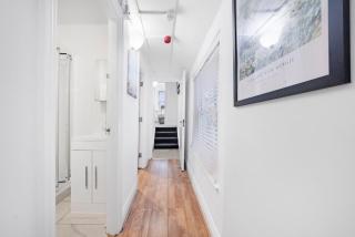 2 Bed Piccadilly Apartment 1 - 9