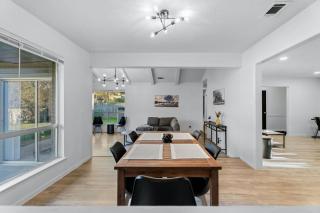 Stylish 3BR Near The Domain Modern Austin Stay - 0