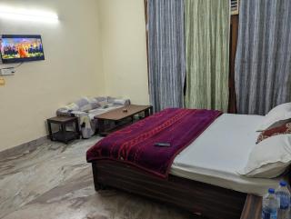 Hotel Royal Retreat - 3