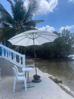 Casa Maripas Beach Front Resort - 3