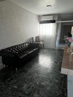 Apto amplo no Coração de Barreiras 3 Quartos 4 Banheiros Comporta até 7 hóspedes 157m2 - 7