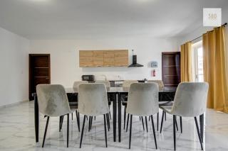 Prime Swieqi large home with Private Pool and Sundeck - 6