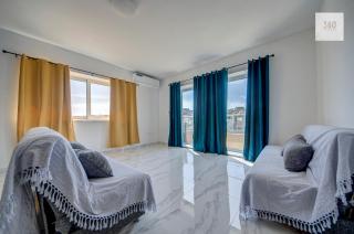 Prime Swieqi large home with Private Pool and Sundeck - 8