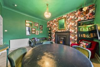 Reay 2 Bedroom Apartment - Inverness - 8