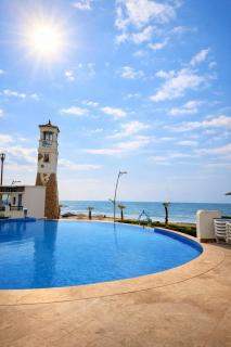 3-BR Beach House Terrace Pool and Ocean - 1