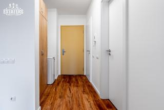 Svetlý, klimatizovaný apartmán s garážou v novostavbe - 1