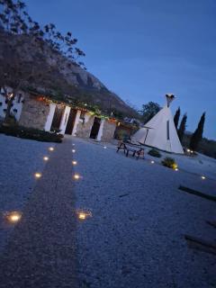 Casa Bella Teepees - 2
