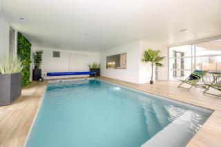 Ty Cohély - Belle maison avec piscine intérieure - 2