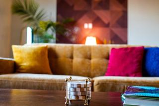 Opal Suite - NEW 2 bed-2 bath loft near Downtown! - 2