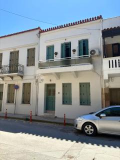 Lilian's House - 8
