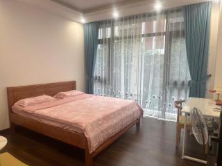 Rose house - 2
