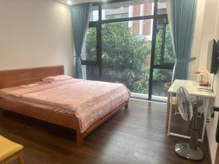 Rose house - 1