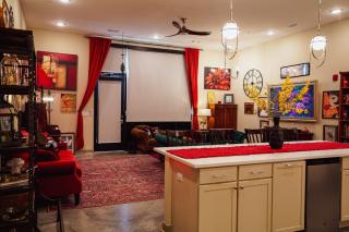 Ruby Suite - New 2 bdrm 2bath near Mass! - 6