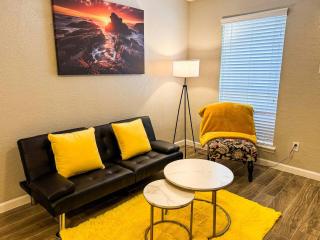 Honey 1Bed 1Bath near Downtown & Houston Heights - Apartment - Apartment - 8