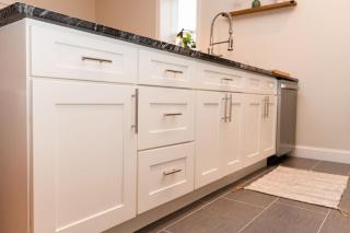 Luxury King Suite Near Shadyside Hospital - 1