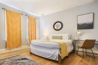 Historic Loft Near Stadiums Modern & Cozy - 9