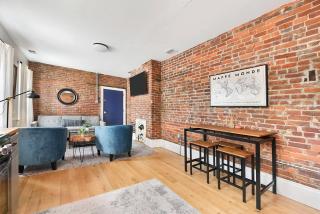 Historic Loft Near Stadiums Modern & Cozy - 6