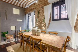 Historic Loft for 7 in Heart of Madrid - 4