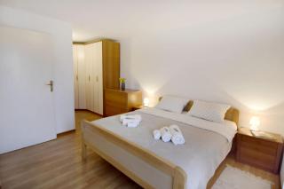 Modern apartment with shared garden near Umago - 1