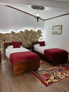 Hotel Berati - 0