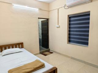 Travancore Tourist Home - 8