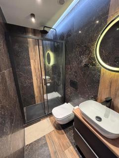 LOFTLINE Large Apartment - City Center II - 8