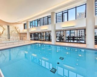 2 Bedroom Condo With City Views and Free Parking - 1
