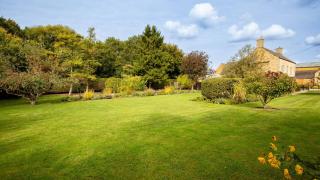 Lower Farmhouse - 9