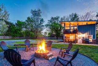 Balcony-BBQ-Firepit-FENCE-King-Full kitchen-Pets - 0