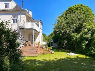 Mansion Flat With Garden Near Beach And Centre - 0