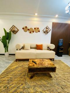 Stylish furnished 1BR Kilimani Staroot Residency - 0
