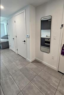 Modern Bayside Studio with Pool and Rooftop Lounge - 3