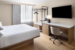 Delta Hotels by Marriott Halifax Downtown - 3