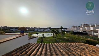 Rumbo al Levante by Sanlúcar Housing - 1
