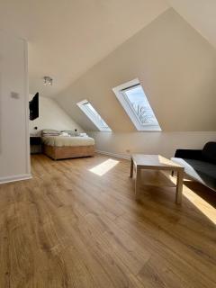 2A Lochy Crescent - 0