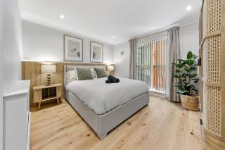 Tranquil 2B Japandi-Inspired Apt 2 min from St Paul's - 0