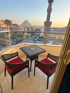 Great Pyramid View Hotel with Balcony Access & free airport pickup-日本語対応-ピラミッドビューお部屋の宿泊-エジプトツアーの手配 - 9