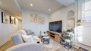 Modern Basement Unit with Parking - 0