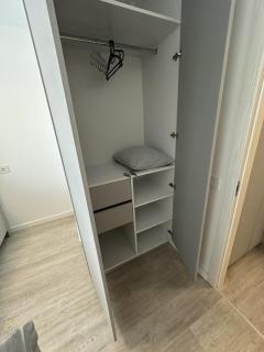 Modern 1BR Apartment with Private Parking and Terrace near Romexpo - 7