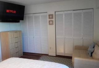 Ground Level, Tempur-Pedic King, Beach-Pool-HotTub - 3