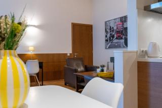 Apartment with a balcony in the heart of old town - 3