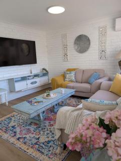 Coastal 2 BR Townhouse in Mandurah Walk to Beach - 6